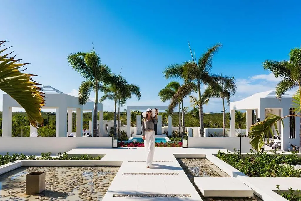 Triton Luxury Villa Providenciales