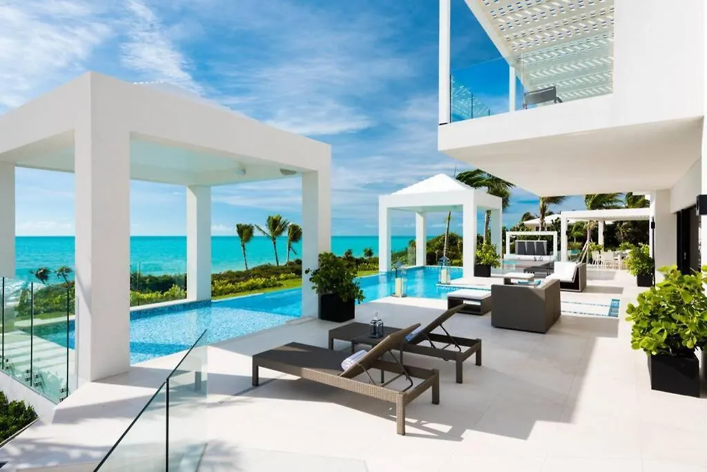 Triton Luxury Villa Providenciales