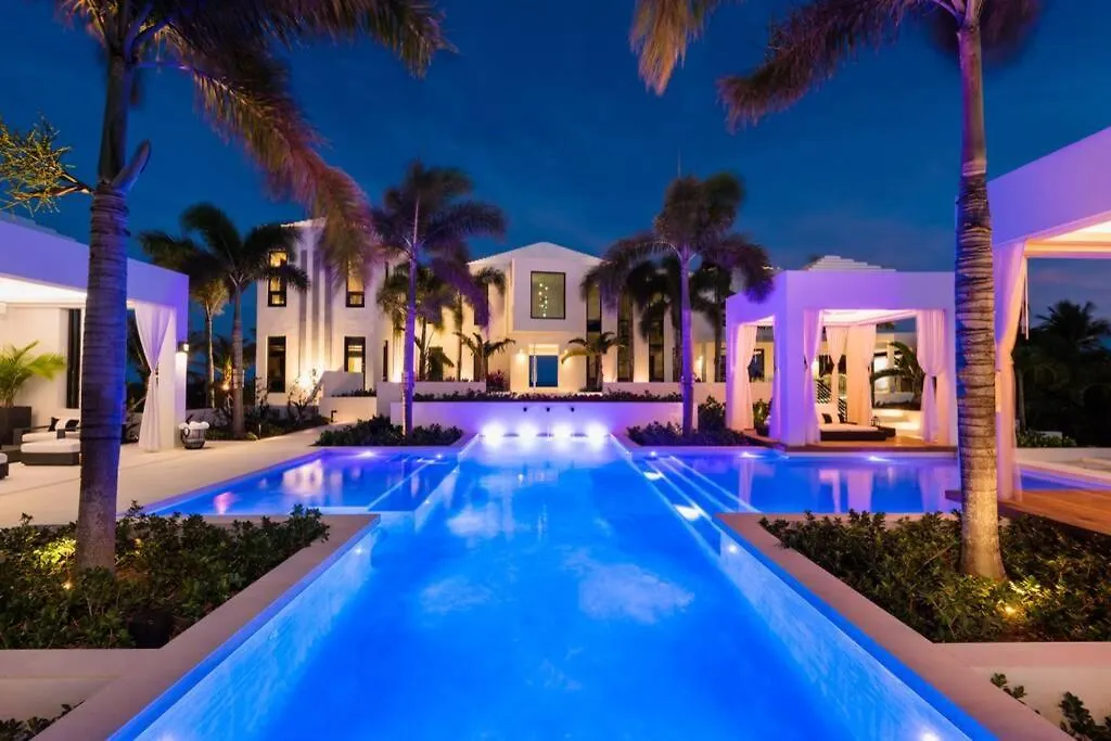 Triton Luxury Villa Providenciales