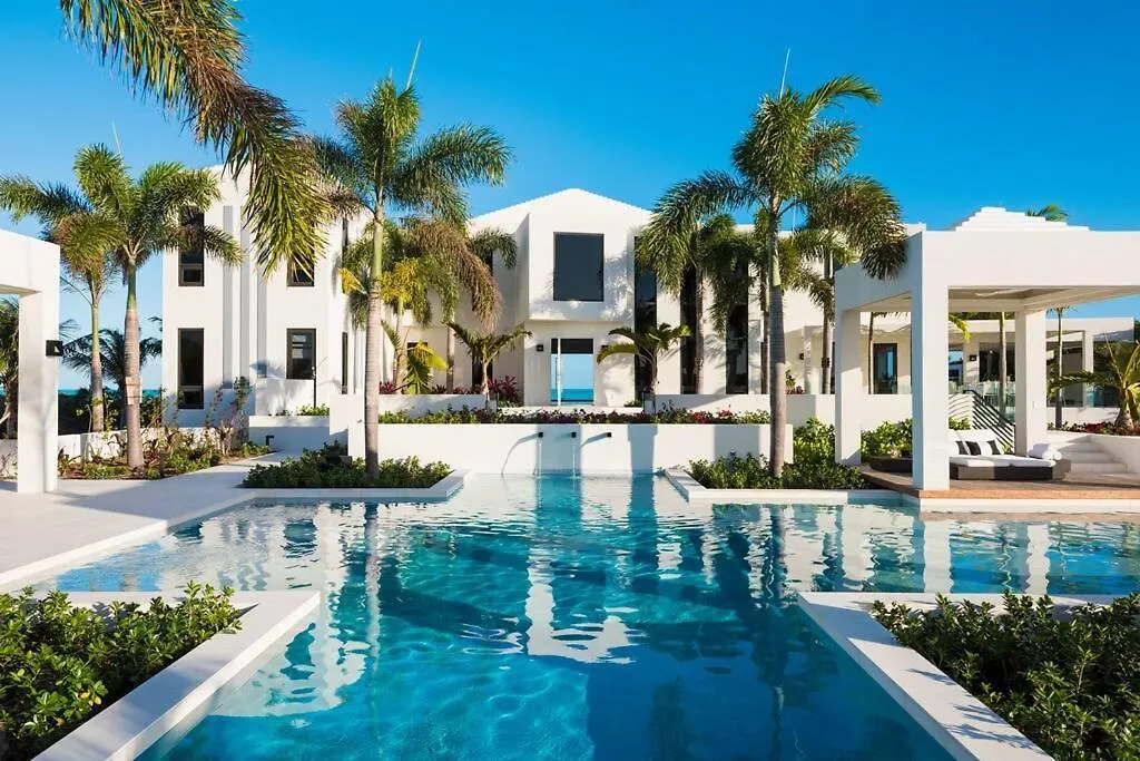 Triton Luxury Villa Providenciales